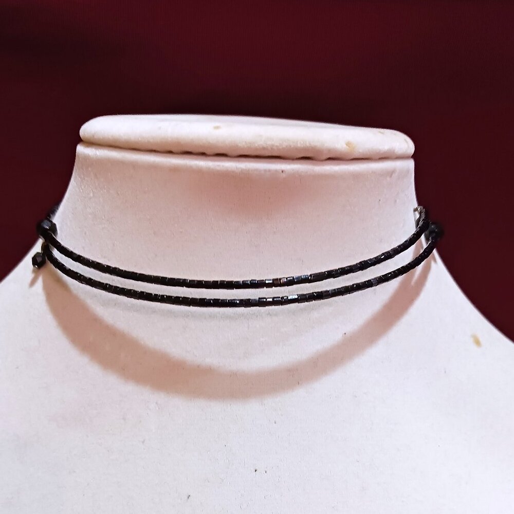 Handmade Black and Silver Beaded Fringe Choker Memory Wire Necklace - Picture 4 of 8